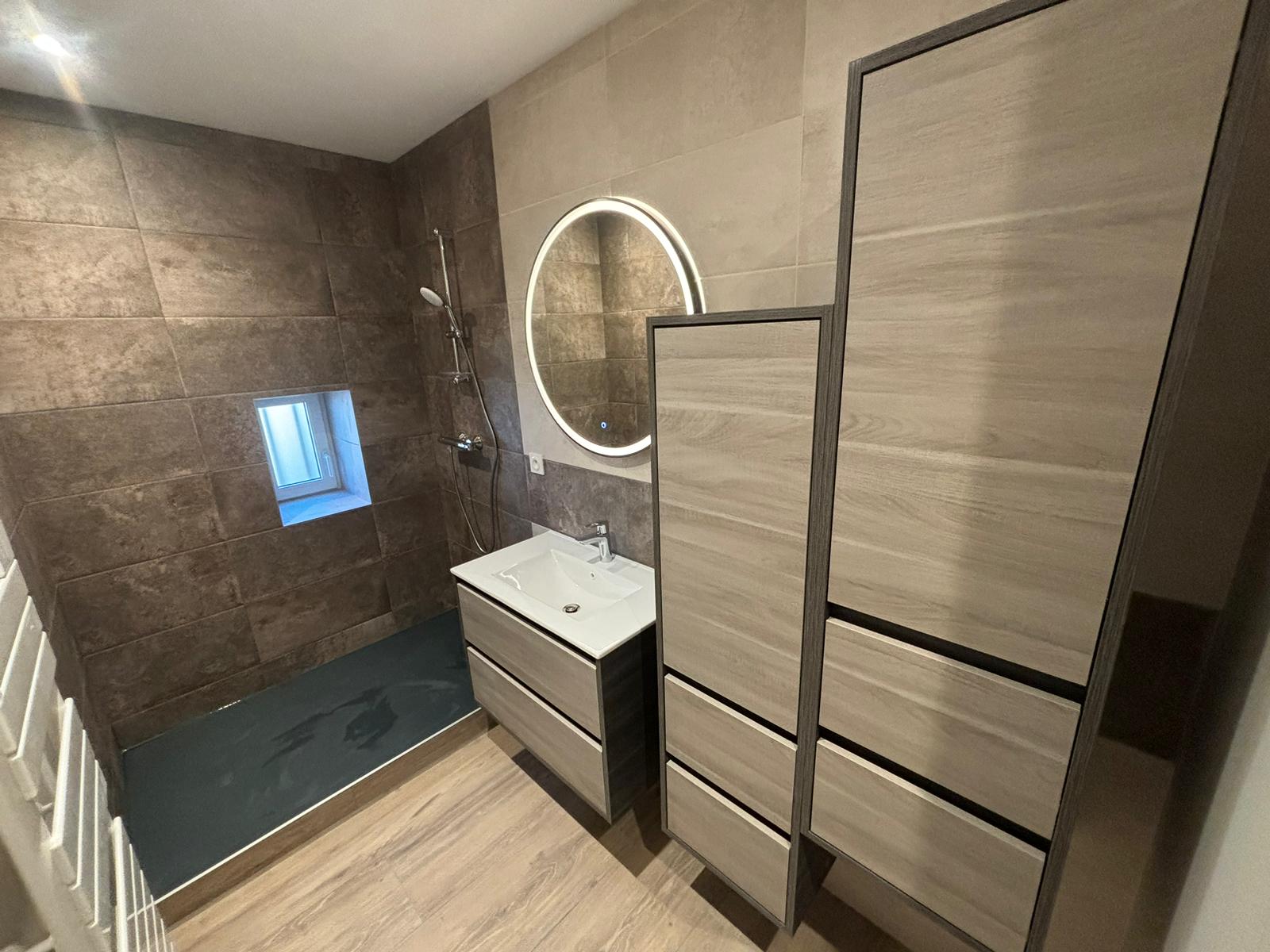 Salle de bain 1